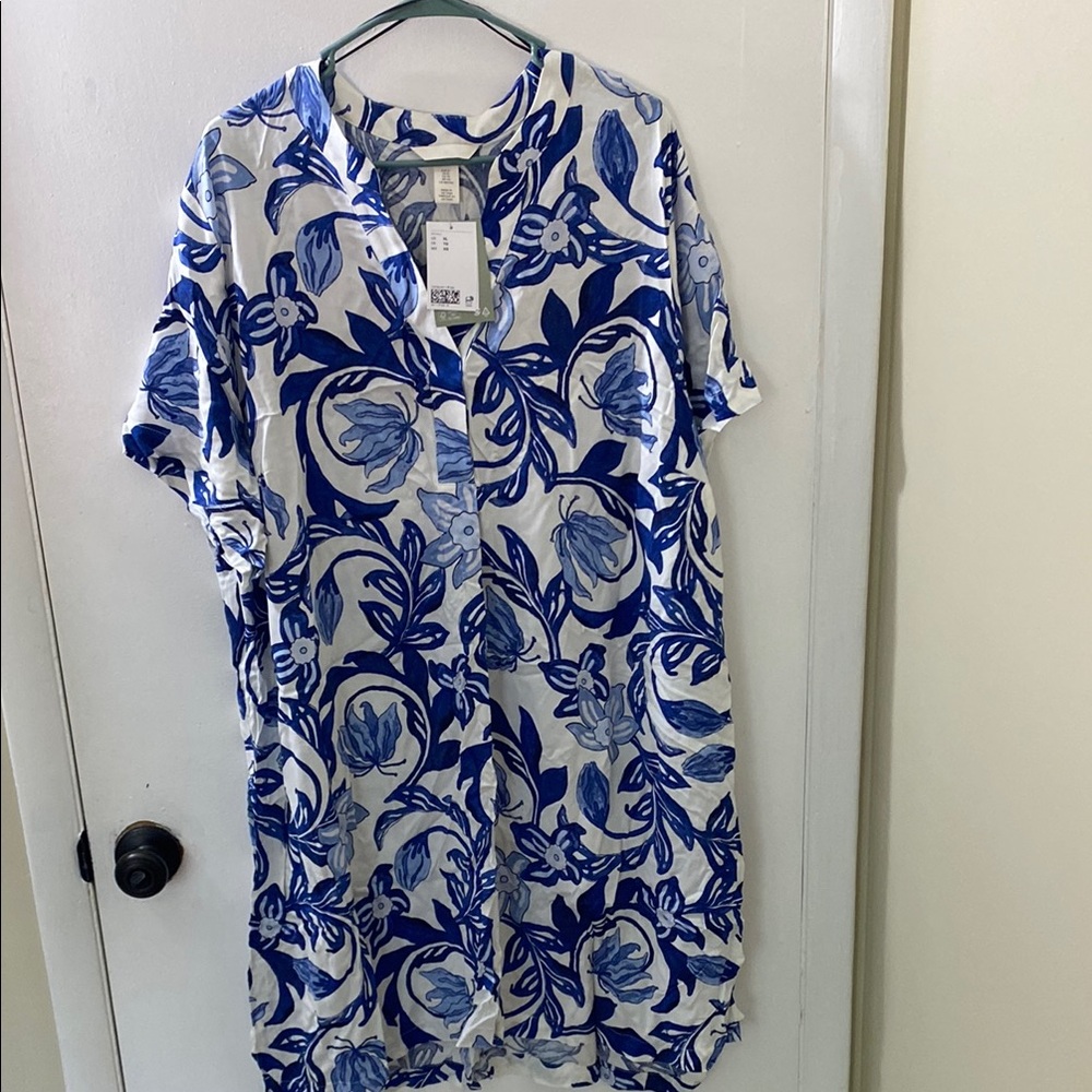 H&M Blue and White Sundress with Notched Collar